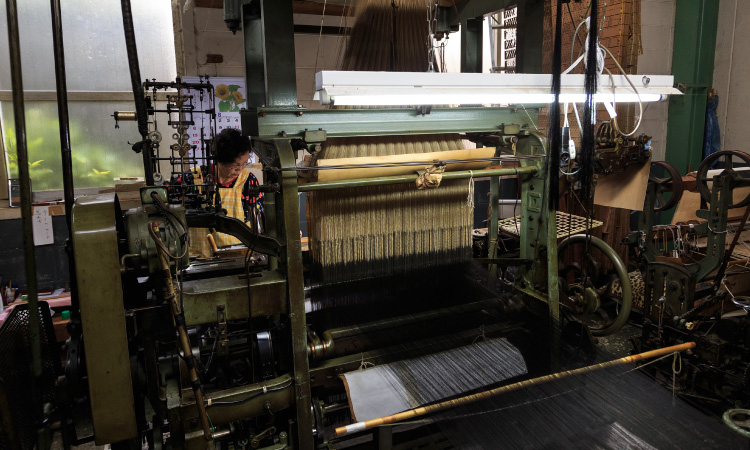 歴史が織りなす新鮮なデザイン | Ren